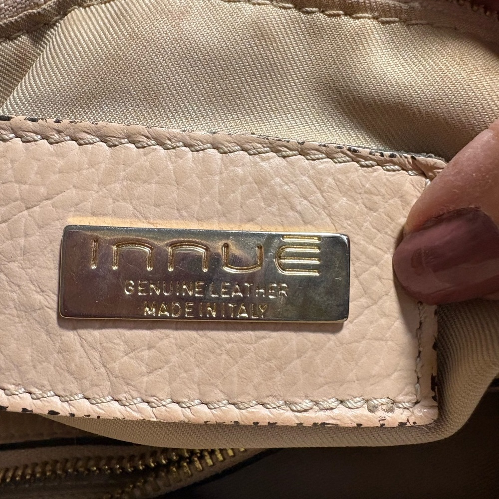 Innue Pink Leather Handbag - Picture 9 of 11